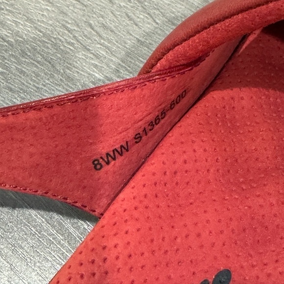 SoftWalk Salina Woven II Women's Red Leather Shoes - Picture 10 of 10